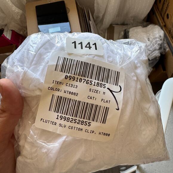 J.Crew Flutter Sleeve Cotton Clip-Dot Top WMNS M White Ruffled Semi-Sheer Blouse - Picture 8 of 8